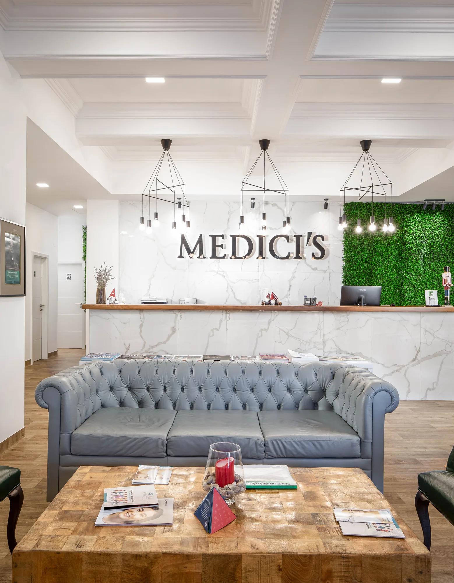 Amenajare interioara comerciala — CLINICA MEDICALA MEDICI’S DUMBRAVITA, stil contemporan, Dumbravita, jud Timis. Imagine 7 din 11