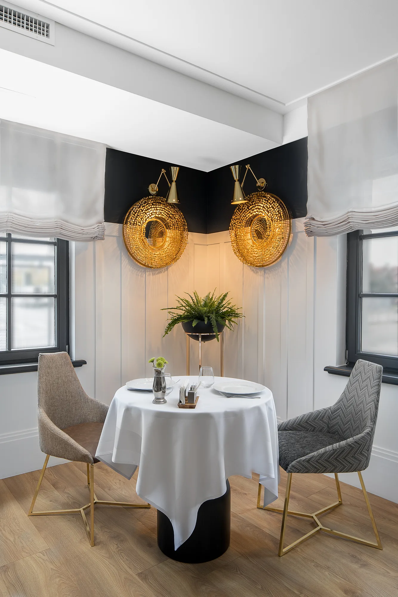 Amenajare interioara comerciala — DONNA ANA BOUTIQUE HOTEL, stil contemporan cu accente glam, Timisoara. Imagine 14 din 18