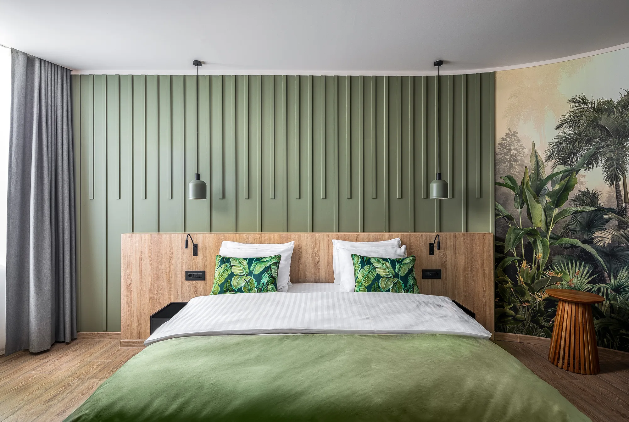 Amenajare interioara comerciala — HOTEL AMAZONIA, stil biophilic contemporan, Timisoara. Imagine 3 din 11