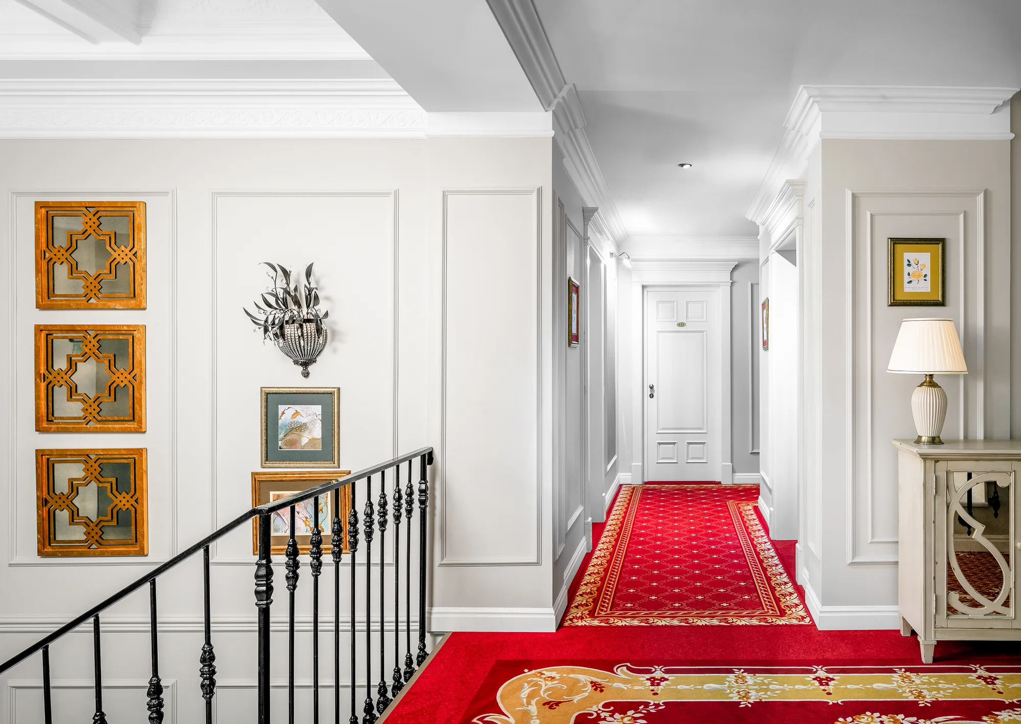 Amenajare interioara comerciala — HOTEL VERSAY, stil clasic, Baile Herculane. Imagine 13 din 16