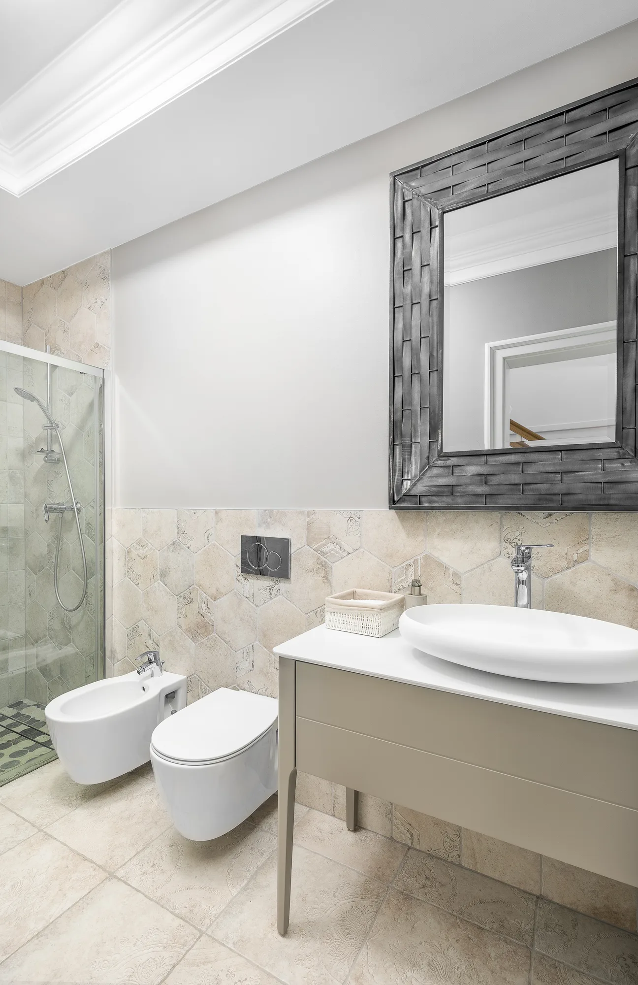 Amenajare interioara rezidentiala — CASA NEOCLASICA CONTEMPORANA, stil tranzitional, Timisoara. Imagine 6 din 12