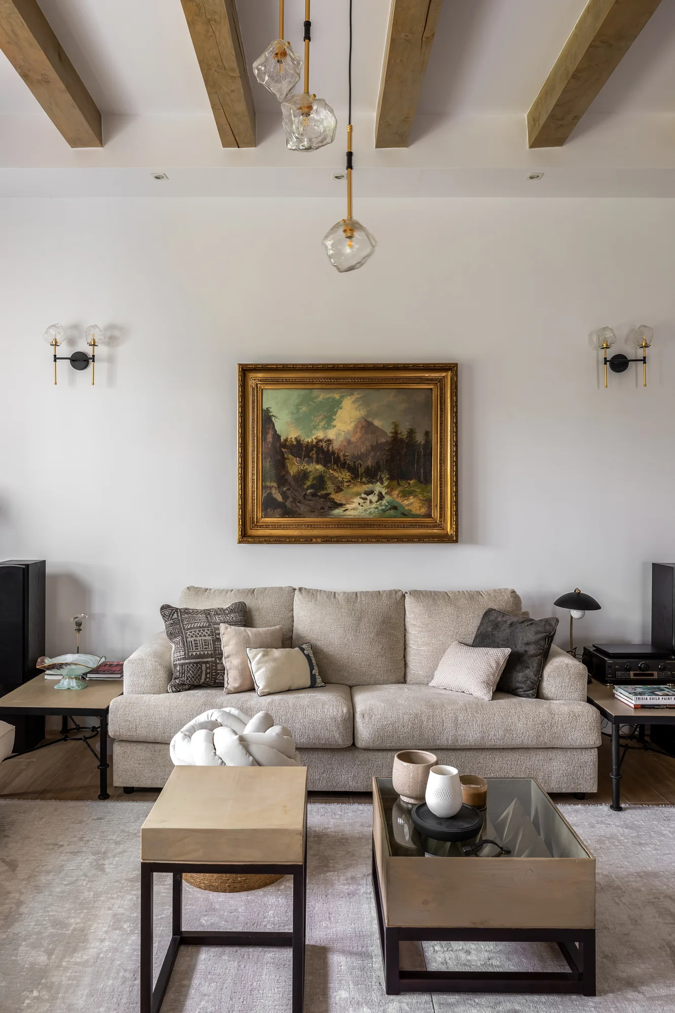 Amenajare interioara rezidentiala — VILA IN STIL TRANZITIONAL, stil farmhouse si rustic, Timisoara. Imagine 5 din 7
