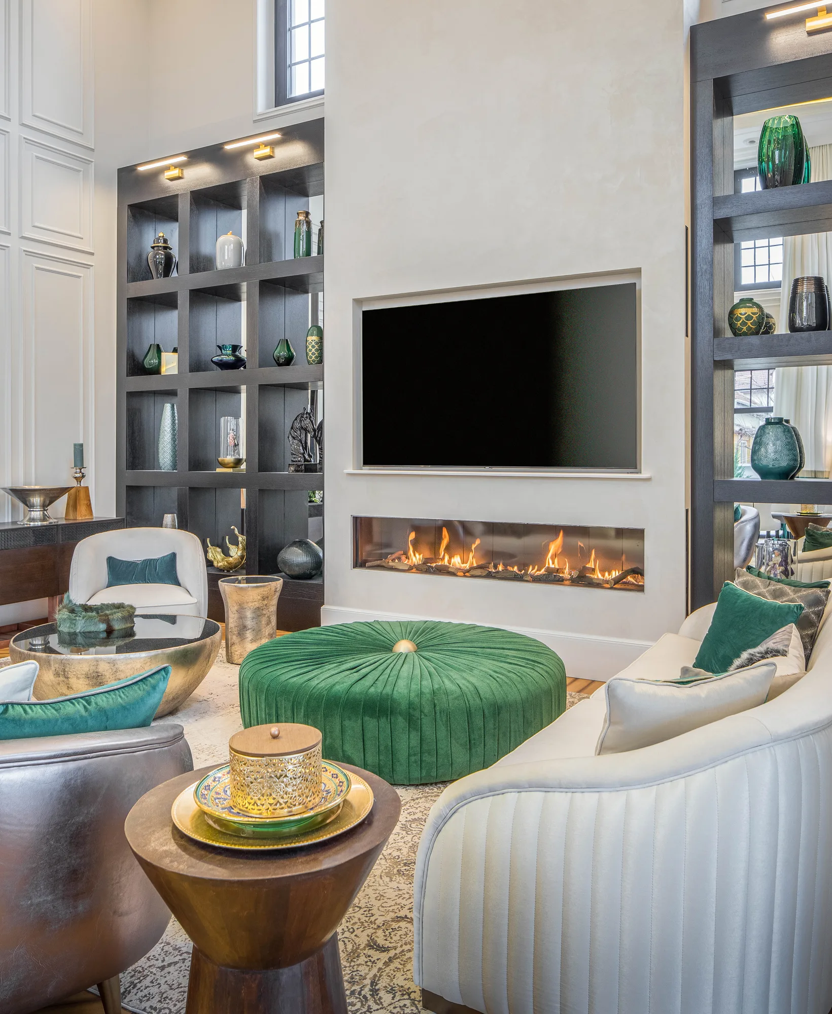 Amenajare interioara rezidentiala — VERDE IN CLASIC, stil glam contemporan, Timisoara. Imagine 2 din 25